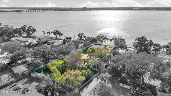 $1,025,000 | 535 Robin Hood Drive, Merritt Island, FL 32953