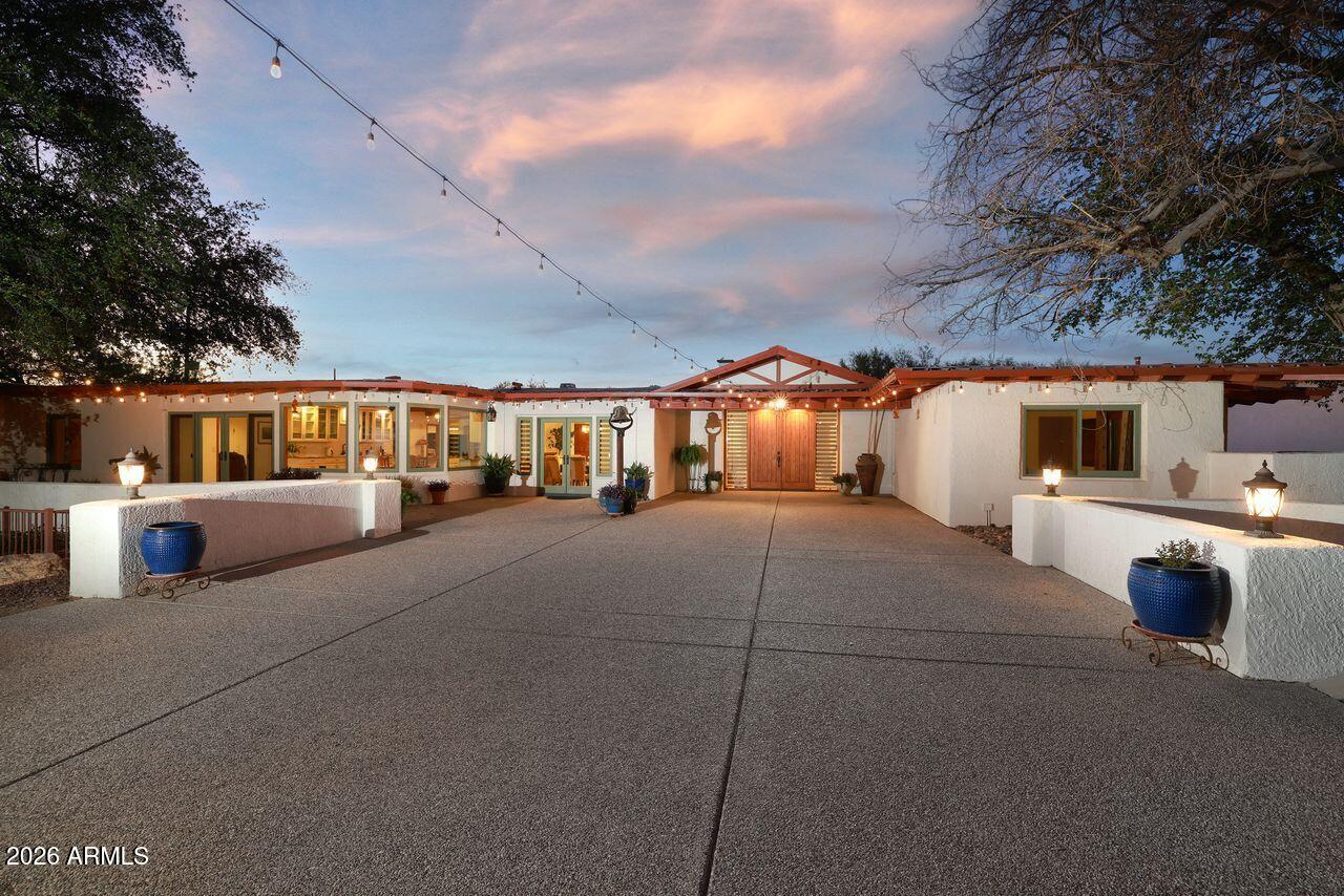 8741 East Woodland Road Tucson, AZ 85749 - Photo 11 of 51 Woodland 8741 E img 8088