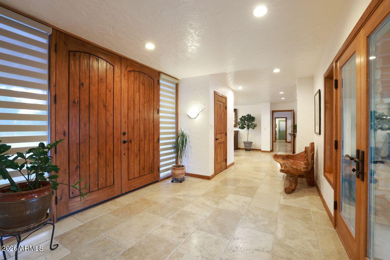 8741 East Woodland Road Tucson, AZ 85749 - Photo 12 of 51 Woodland 8741 E img 7897