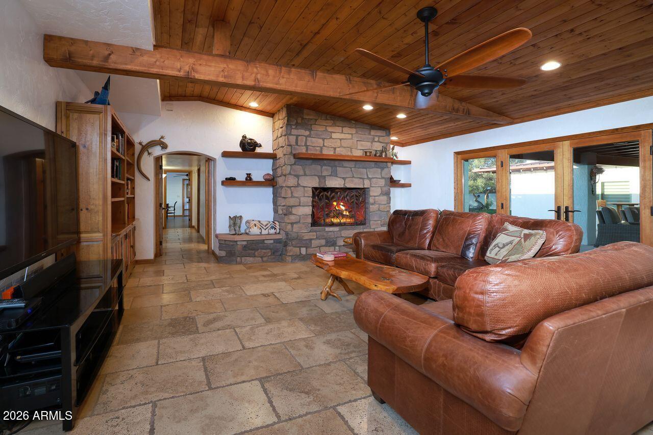 8741 East Woodland Road Tucson, AZ 85749 - Photo 19 of 51 Woodland 8741 E img 7788