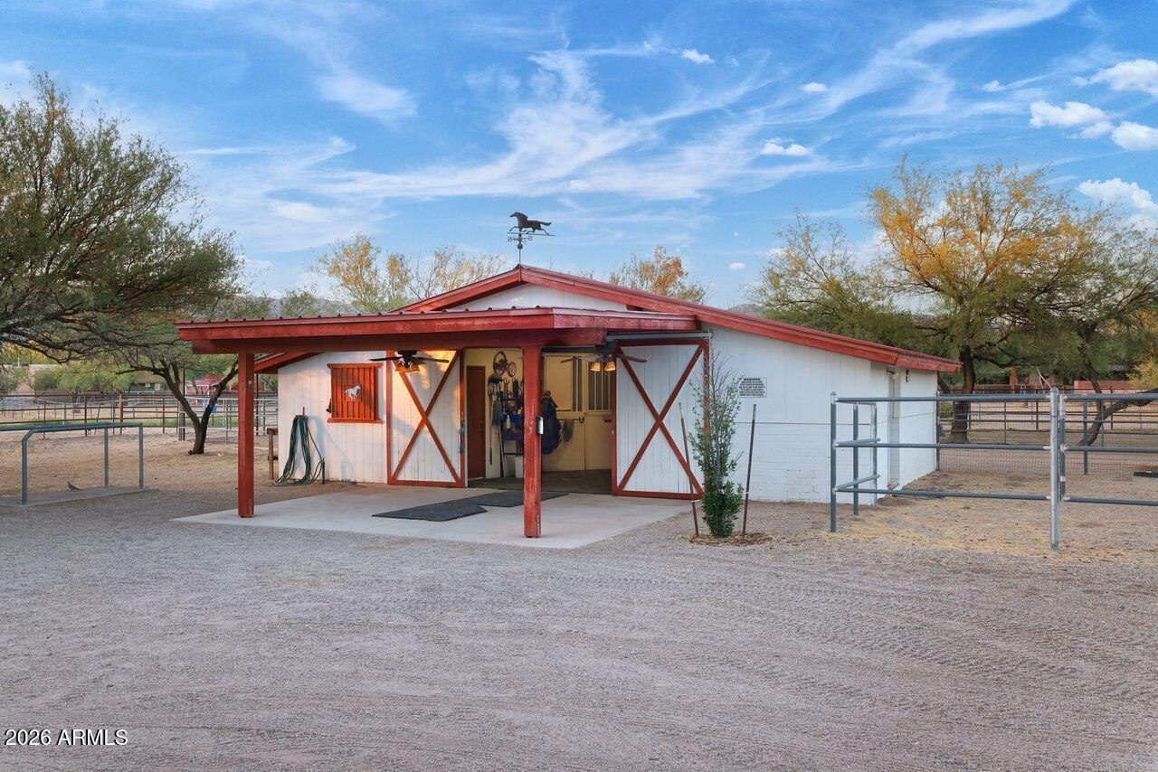 8741 East Woodland Road Tucson, AZ 85749 - Photo 36 of 51 Woodland 8741 E img 7948