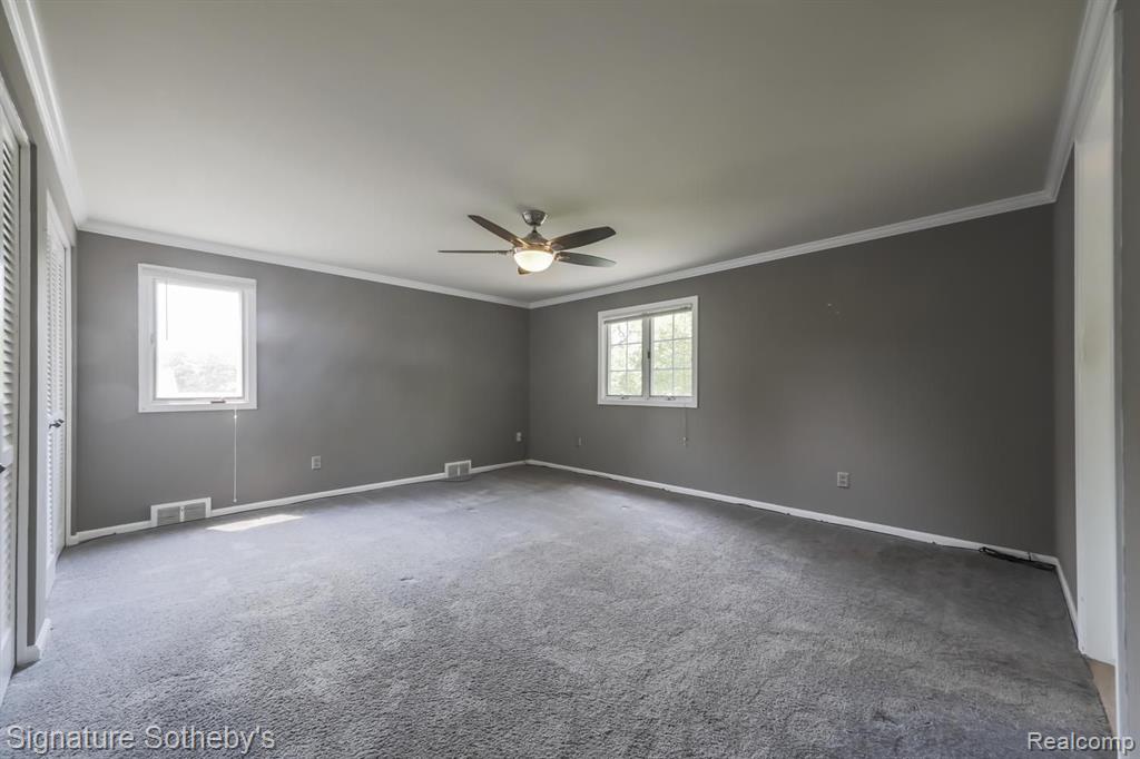 5139 Wing Lake Road Bloomfield Hills, MI 48302 - Photo 32 of 43