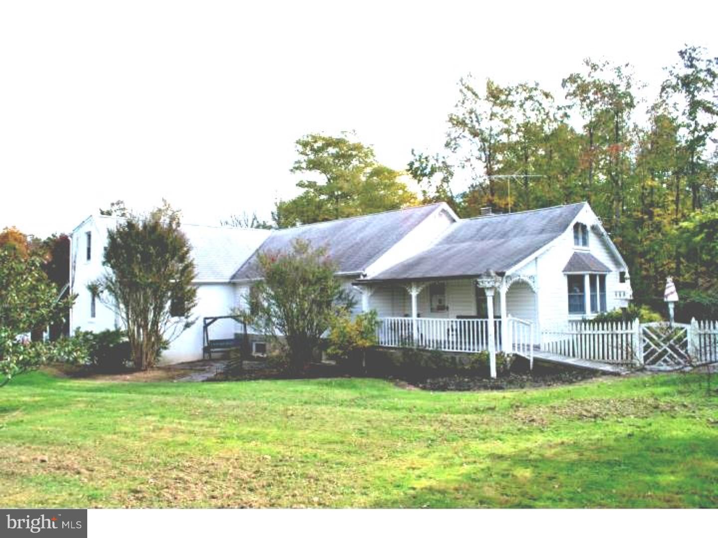 35 Barclay Road Line Lexington, PA 18932 - Photo 1 of 22 Exterior Side