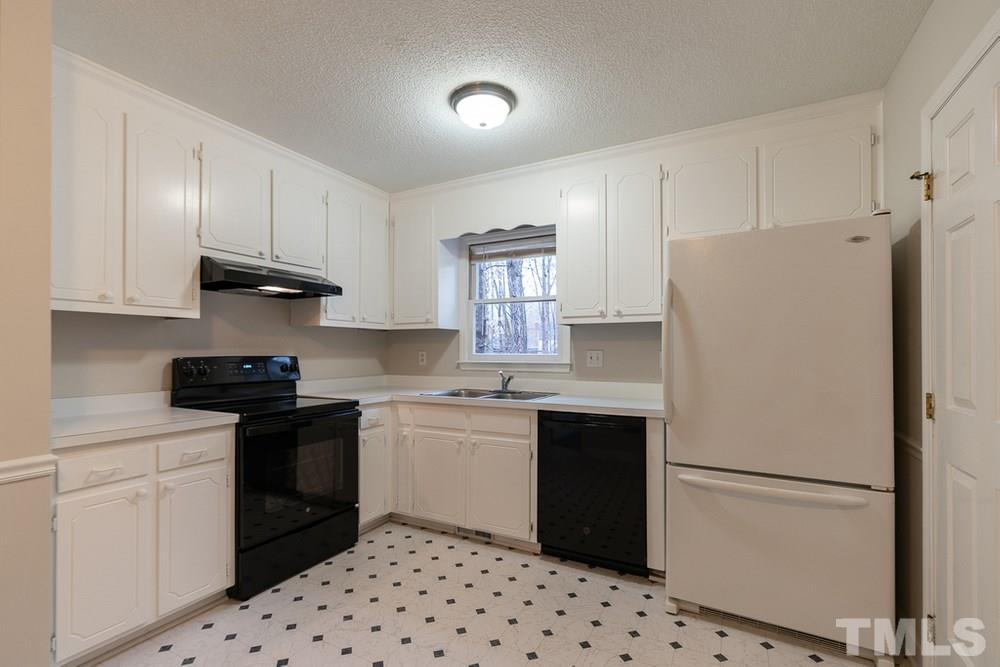 3505 Iron Sight Court Raleigh, NC 27616 - Photo 9 of 30 Kitchen
