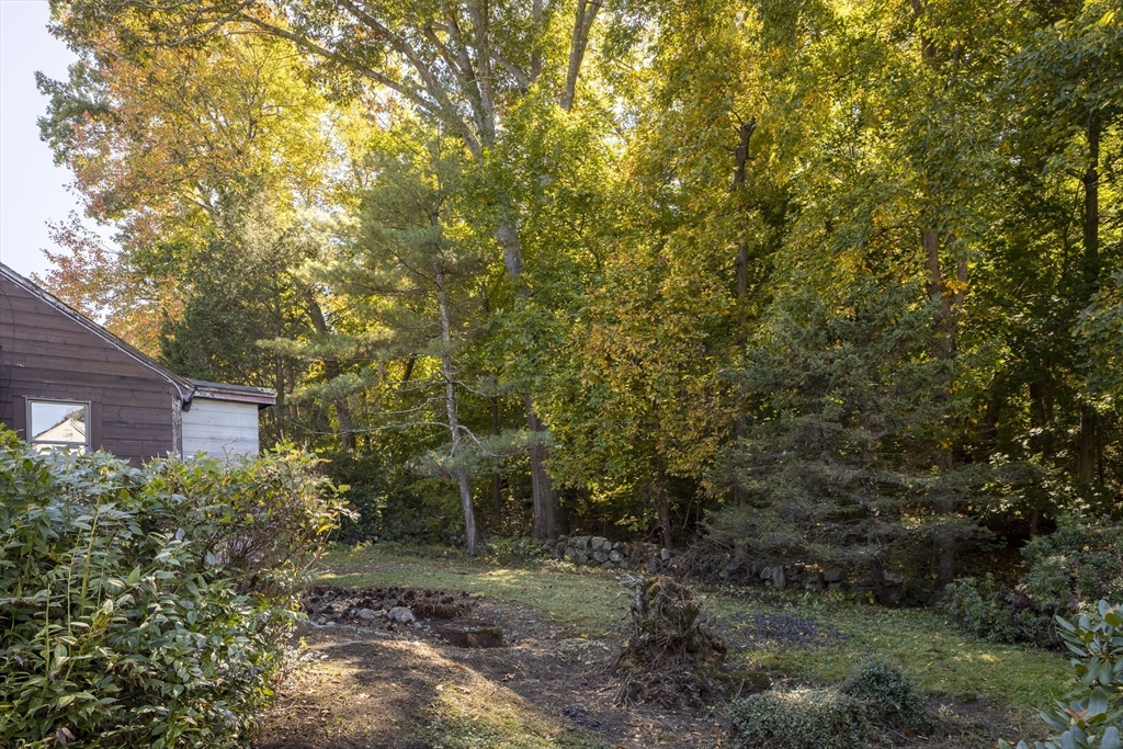 14 Masconomet Road Ipswich, MA 01938 - Photo 6 of 16