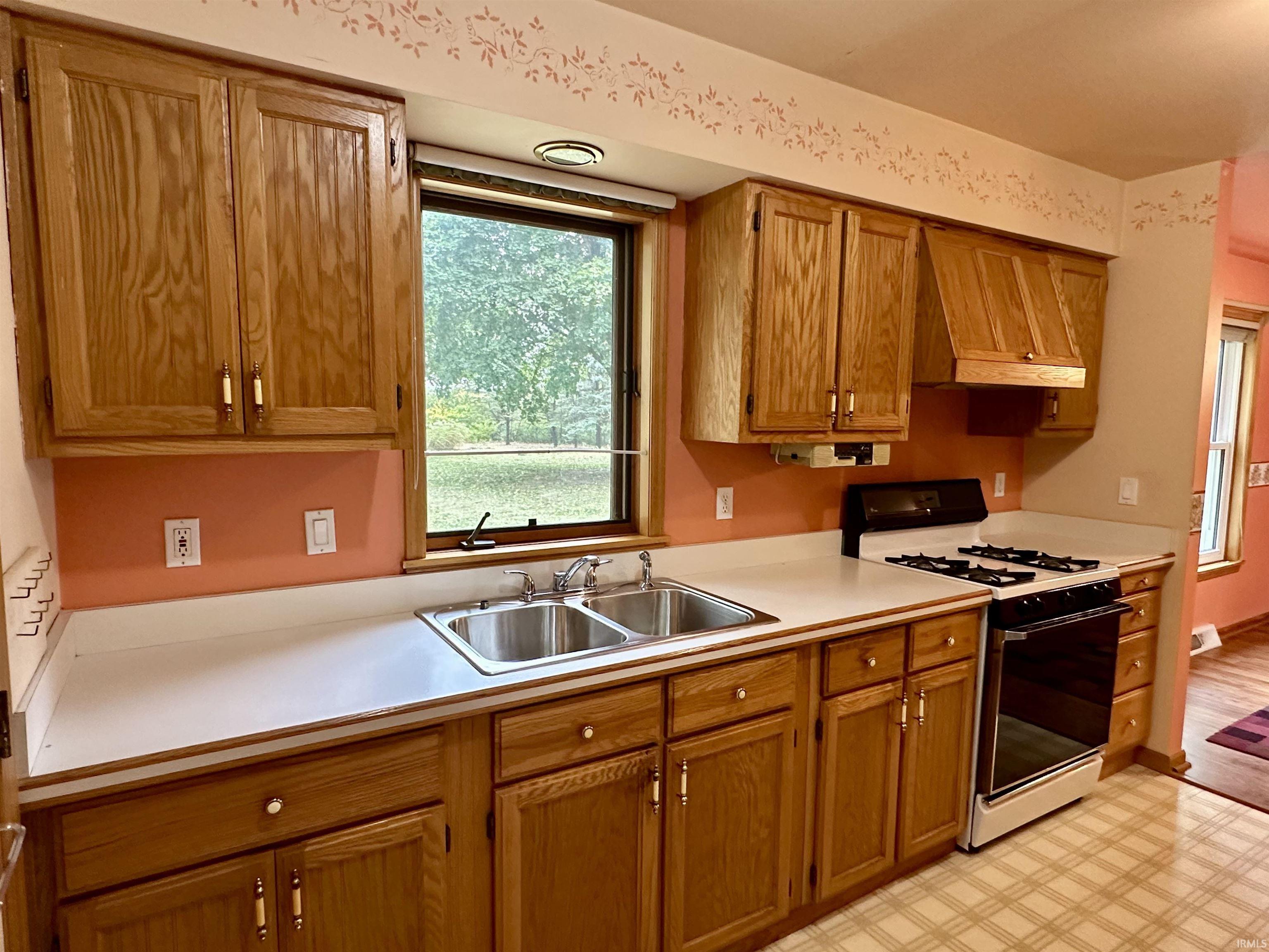 820 Elston Road Lafayette, IN 47909 - Photo 11 of 31 Gallery Image 11