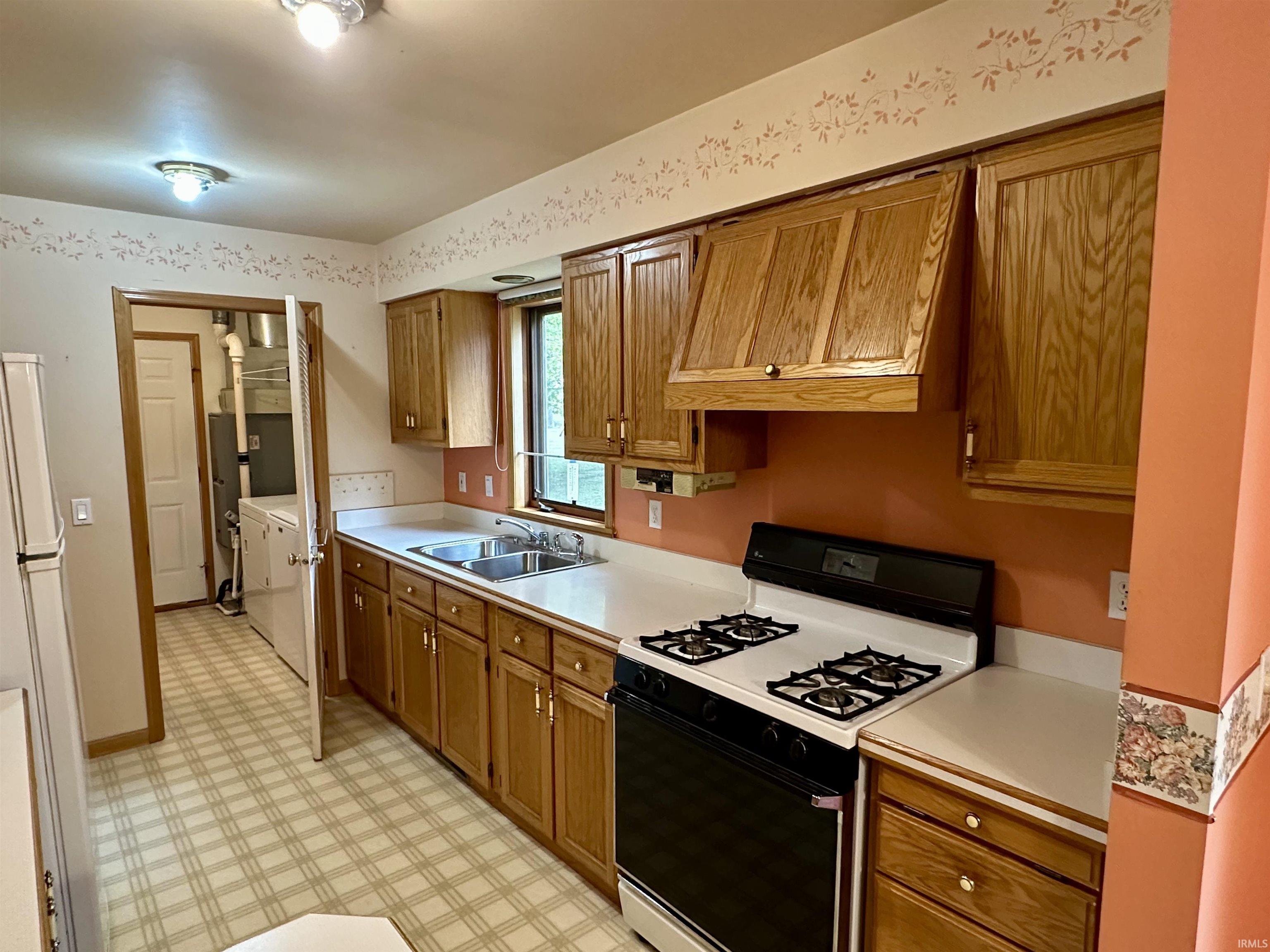 820 Elston Road Lafayette, IN 47909 - Photo 9 of 31 Gallery Image 9