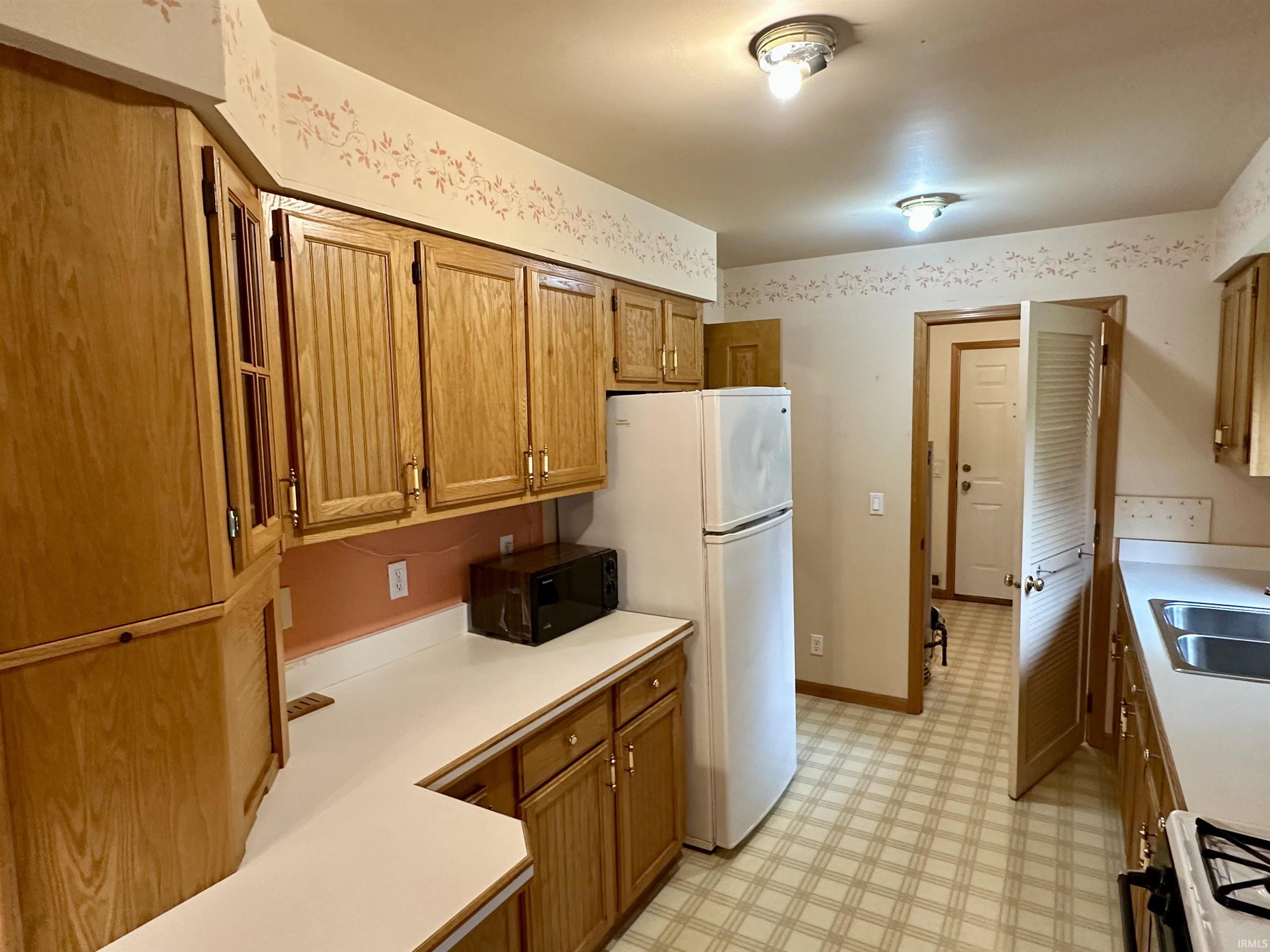 820 Elston Road Lafayette, IN 47909 - Photo 10 of 31 Gallery Image 10