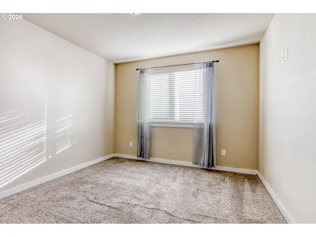 $725,000 | 20845 Southwest Eggert Way, Beaverton, OR 97078