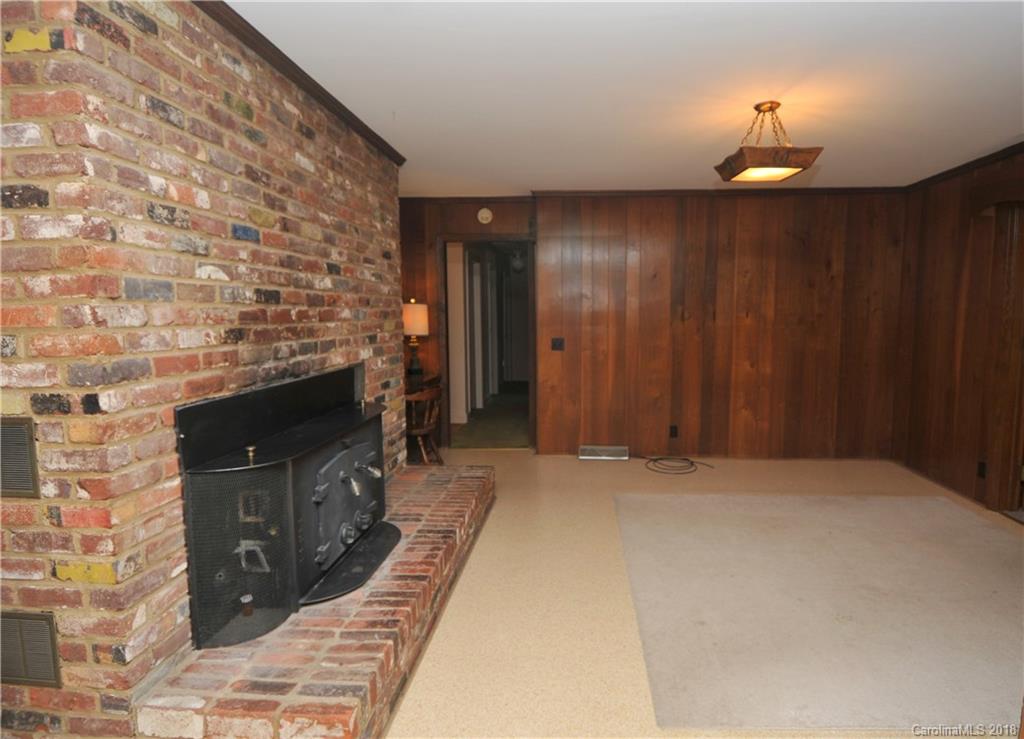 2315 McLean Road Charlotte, NC 28213 - Photo 12 of 36 Gallery Image 12