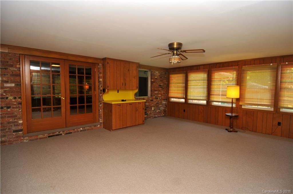 2315 McLean Road Charlotte, NC 28213 - Photo 13 of 36 Gallery Image 13