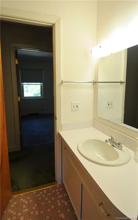 2315 McLean Road Charlotte, NC 28213 - Photo 16 of 36 Gallery Image 16