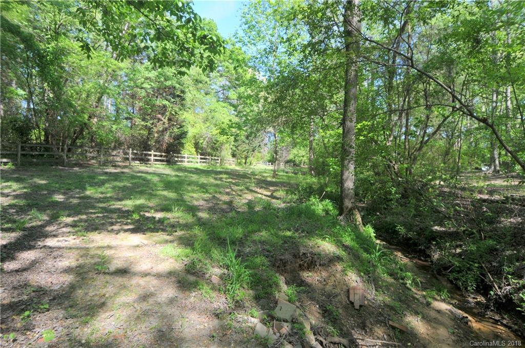 2315 McLean Road Charlotte, NC 28213 - Photo 33 of 36 Gallery Image 33