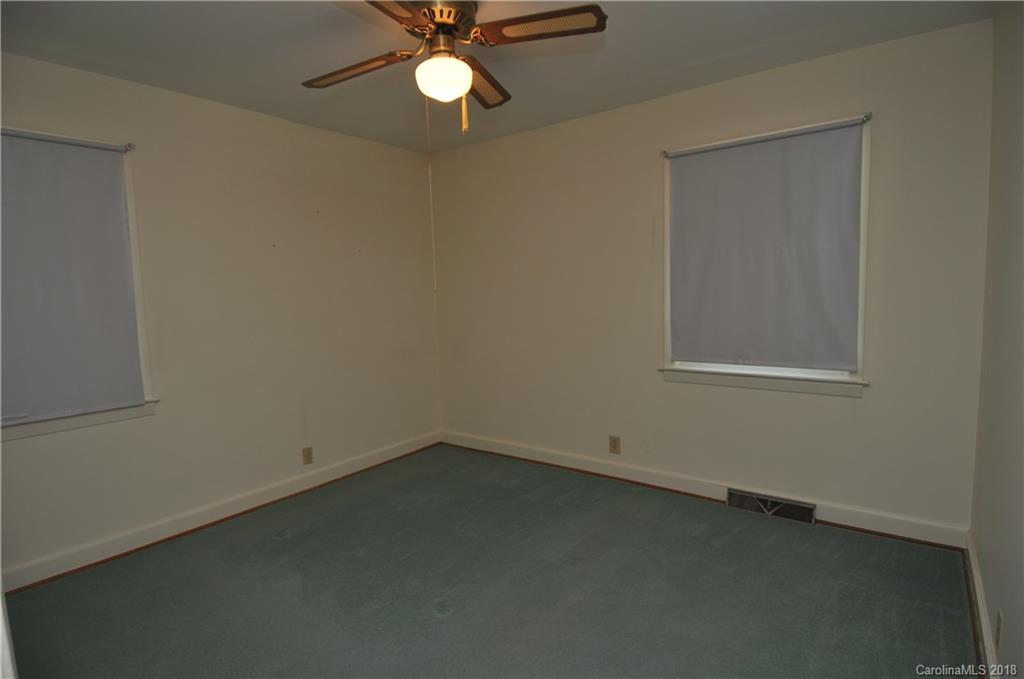 2315 McLean Road Charlotte, NC 28213 - Photo 35 of 36 Gallery Image 35