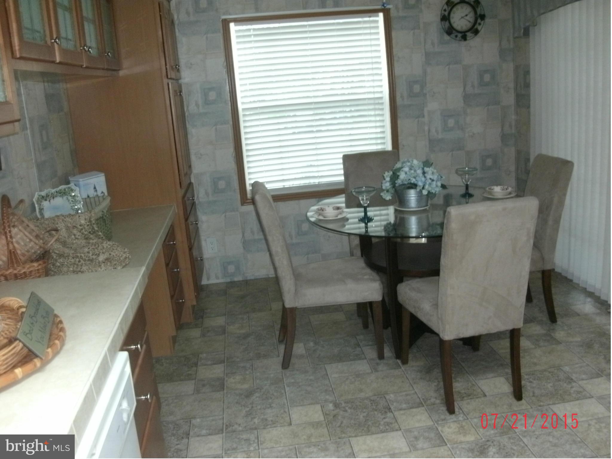 3516 Wagon Train Road Middle River, MD 21220 - Photo 11 of 28 Eat-in kitchen