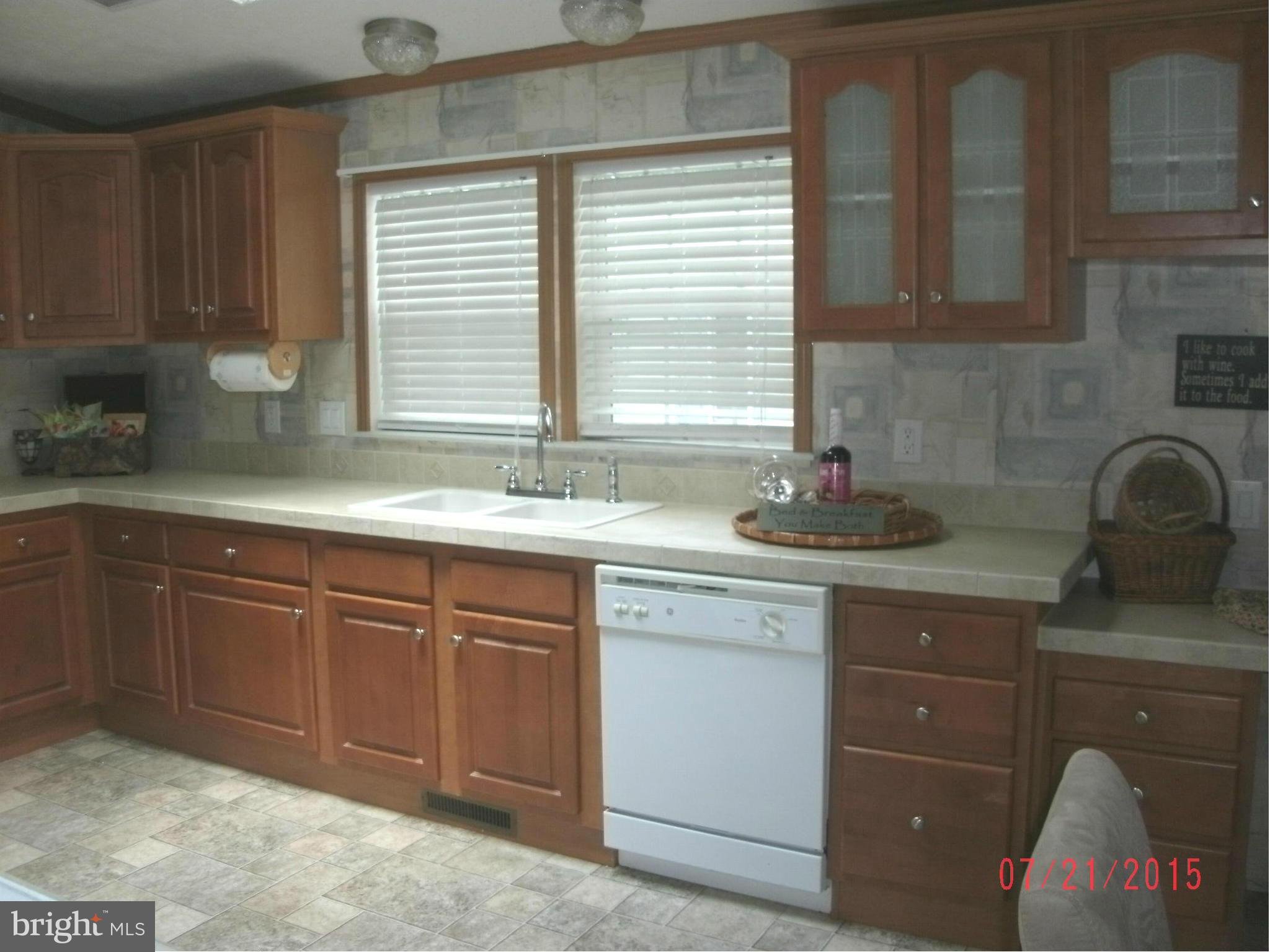 3516 Wagon Train Road Middle River, MD 21220 - Photo 16 of 28 Kitchen