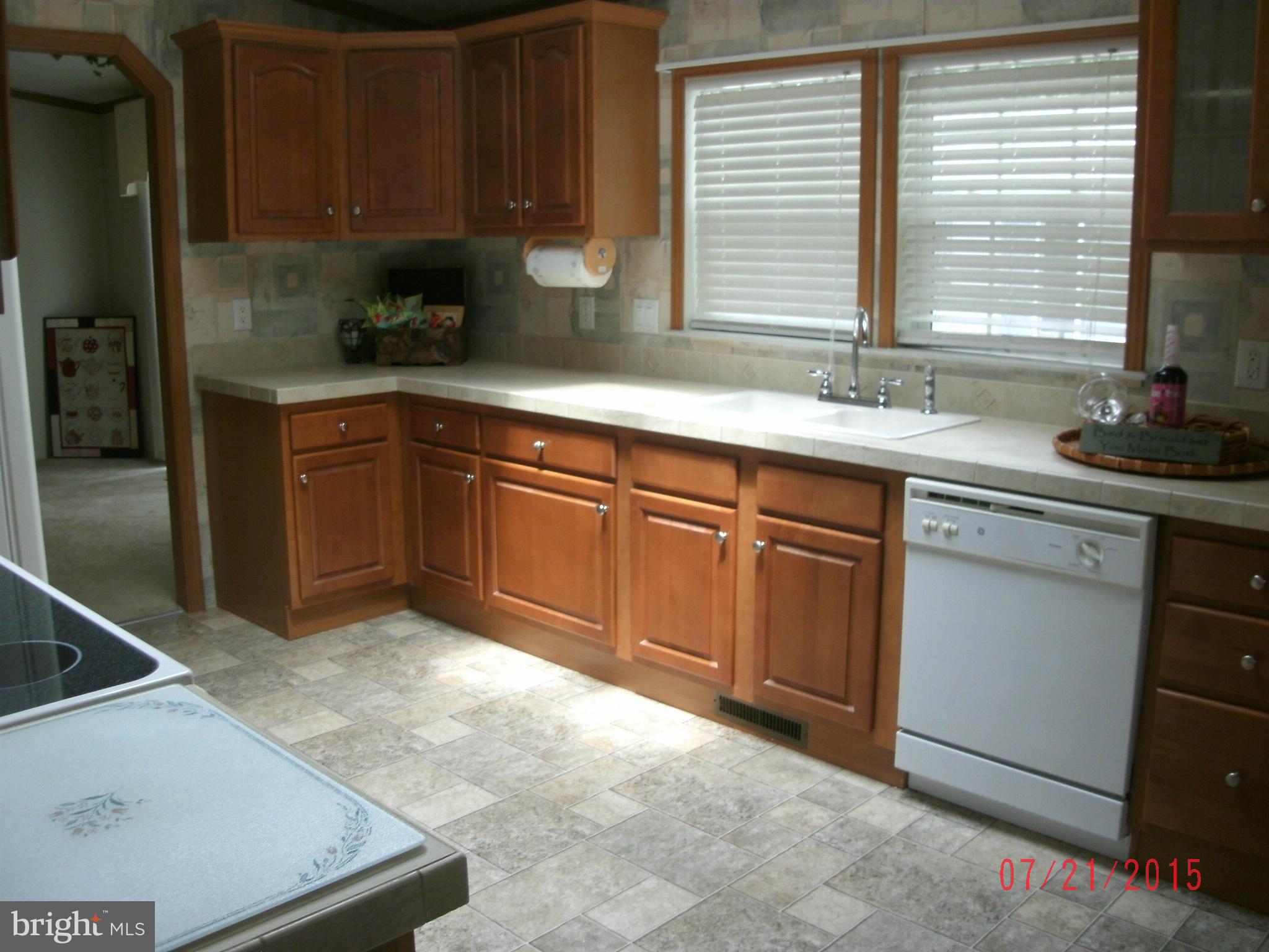 3516 Wagon Train Road Middle River, MD 21220 - Photo 17 of 28 Kitchen