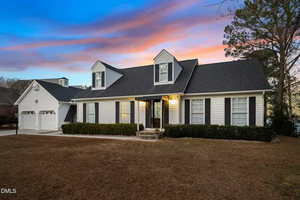 $1,287,500 | 122 Line Boat Lane, Swansboro, NC 28584