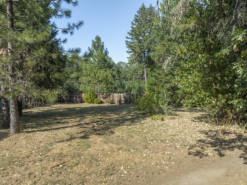 2524 Rockydale Road Cave Junction, OR 97523 - Photo 21 of 22 21