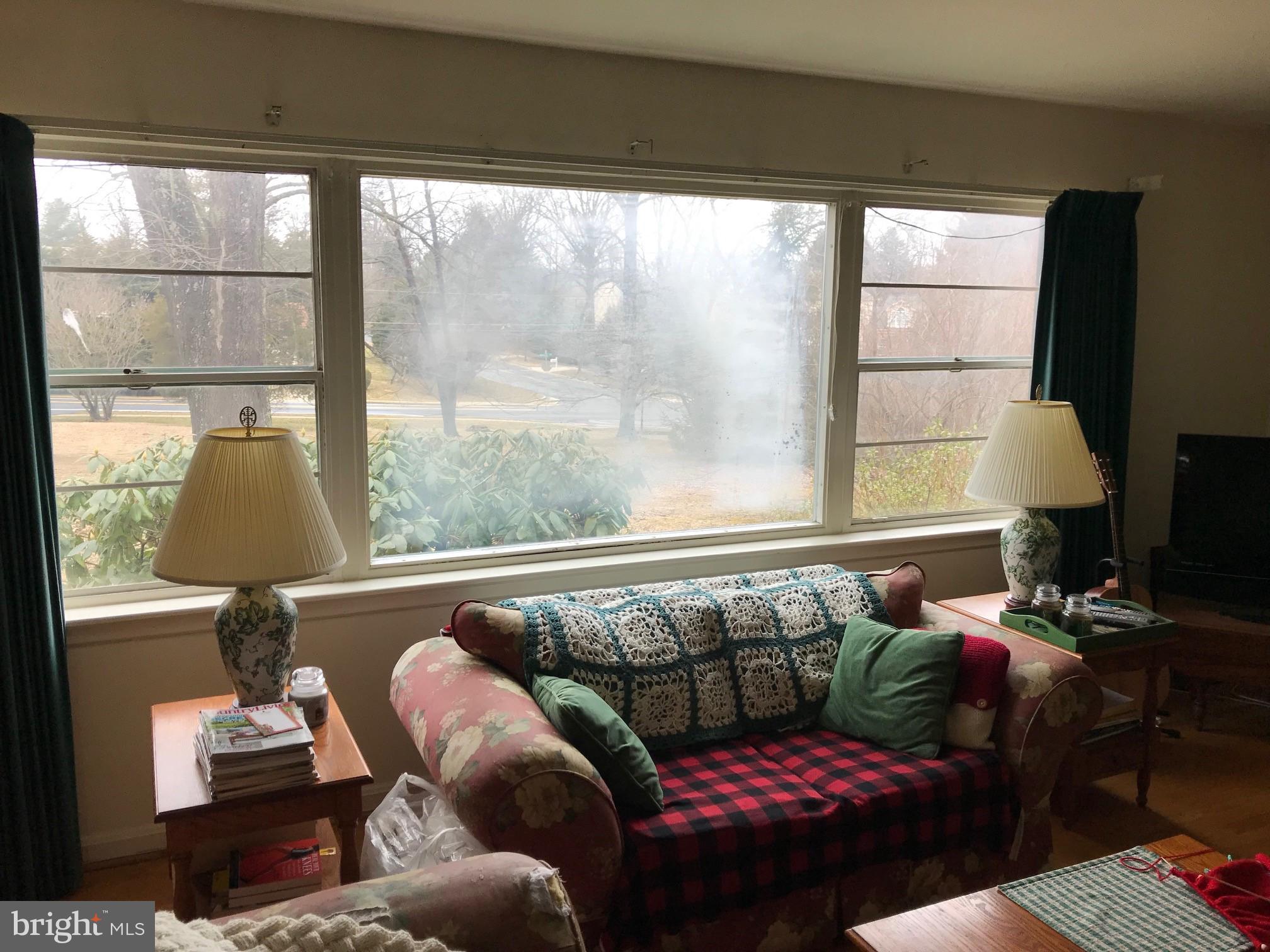 14615 Homecrest Road Silver Spring, MD 20906 - Photo 4 of 24 Large Bright Windows.