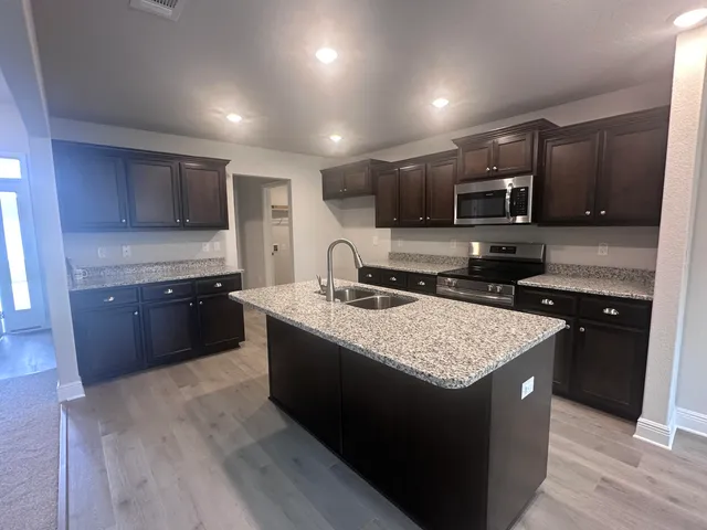 $332,075 | 6115 Buckshot Drive, Crestview, FL 32539