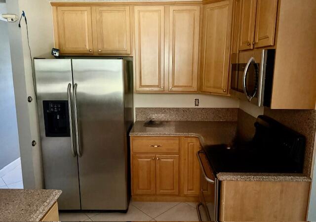 7107 181st Street Jupiter, FL 33458 - Photo 5 of 8 IMG_5333