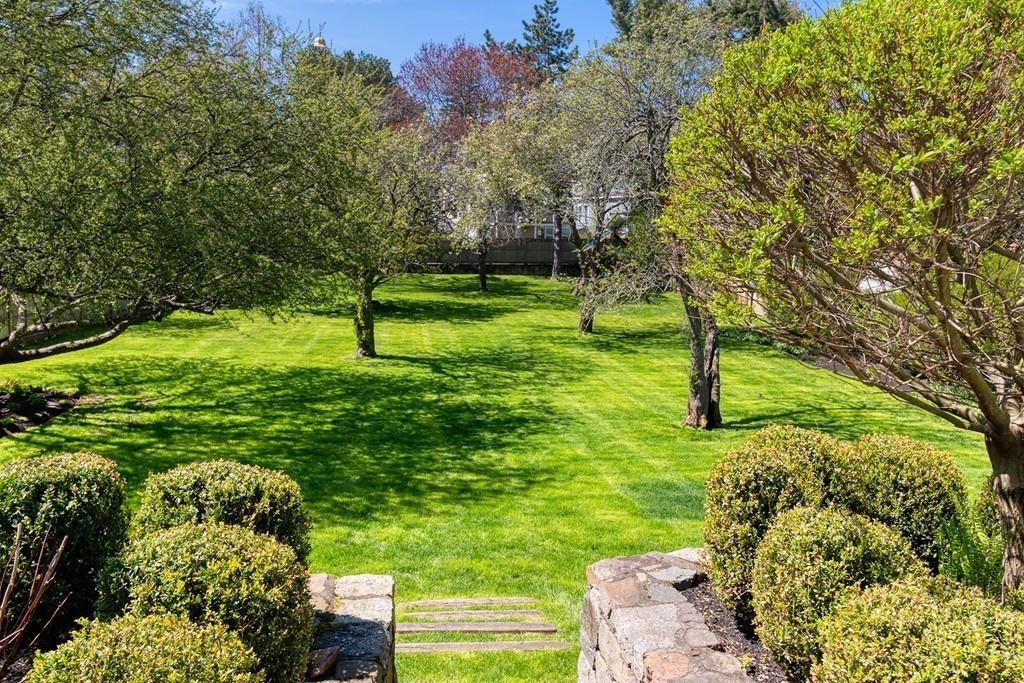 25 Circle Street Marblehead, MA 01945 - Photo 7 of 10