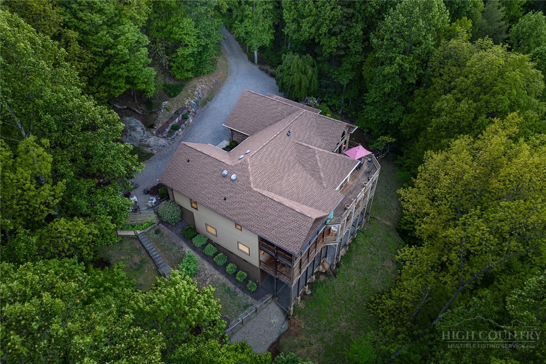 171 Camp Davis Road Banner Elk, NC 28604 - Photo 40 of 48 an aerial view of a house