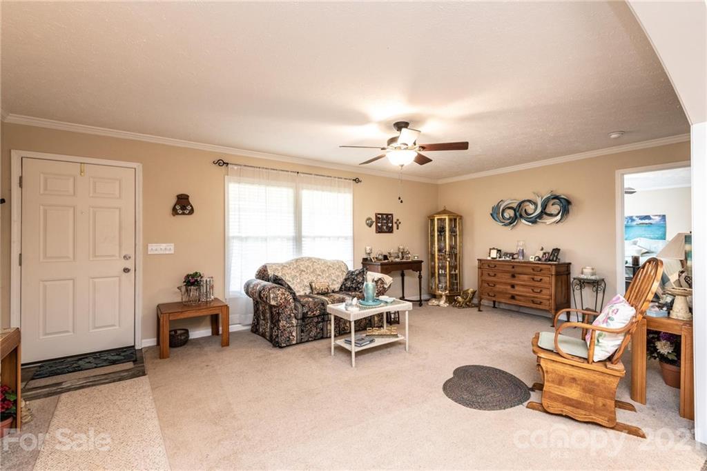 4073 Doe Ridge Place Lenoir, NC 28645 - Photo 20 of 47 Gallery Image 20