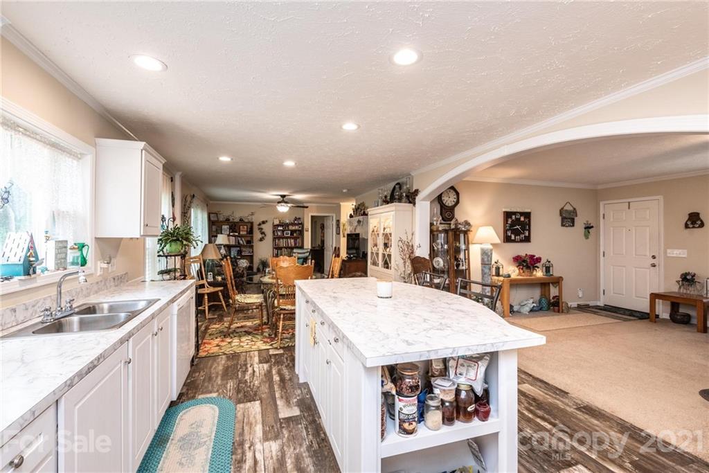4073 Doe Ridge Place Lenoir, NC 28645 - Photo 21 of 47 Gallery Image 21