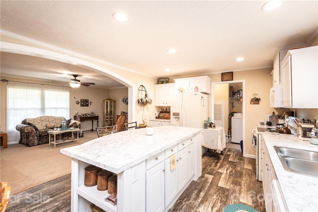 4073 Doe Ridge Place Lenoir, NC 28645 - Photo 23 of 47 Gallery Image 23