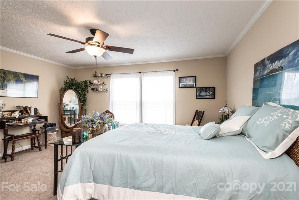 4073 Doe Ridge Place Lenoir, NC 28645 - Photo 31 of 47 Gallery Image 31