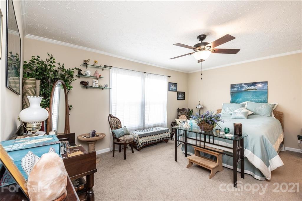 4073 Doe Ridge Place Lenoir, NC 28645 - Photo 32 of 47 Gallery Image 32