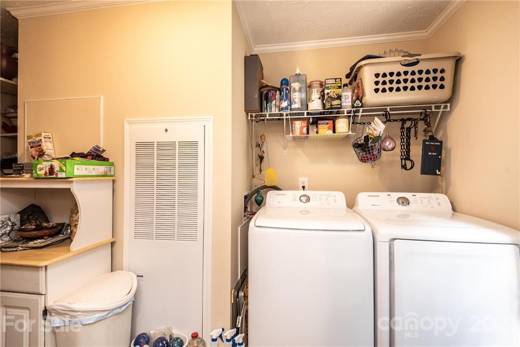 4073 Doe Ridge Place Lenoir, NC 28645 - Photo 39 of 47 Gallery Image 39