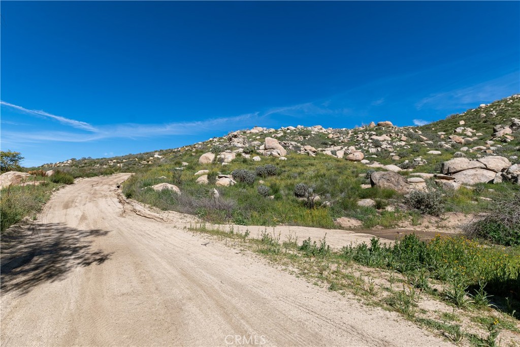 0 Webber Way Hemet, CA 92544 - Photo 27 of 33 a view of a yard with wooden fence