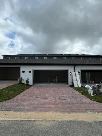 $2,750 | 12118 Plumpton Drive, Winter Garden, FL 34787