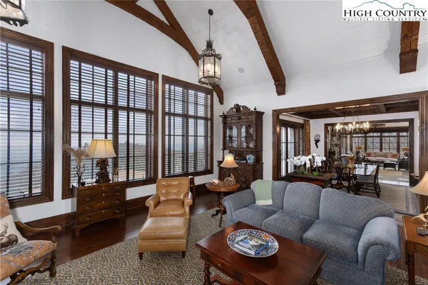 $16,750,000 | 733 Dogwood Lane, Lenoir, NC 28645