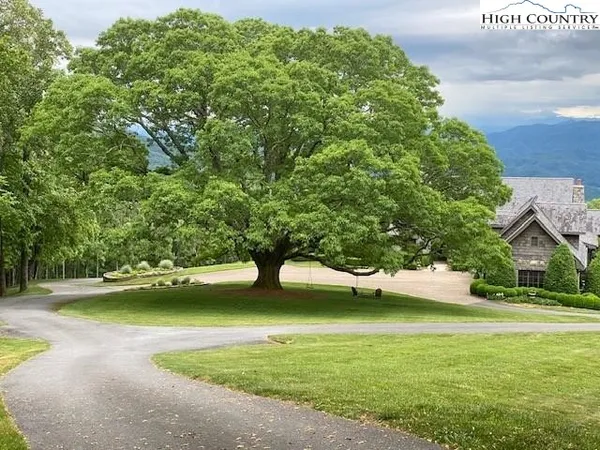 $16,750,000 | 733 Dogwood Lane, Lenoir, NC 28645