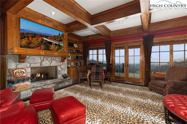 $16,750,000 | 733 Dogwood Lane, Lenoir, NC 28645