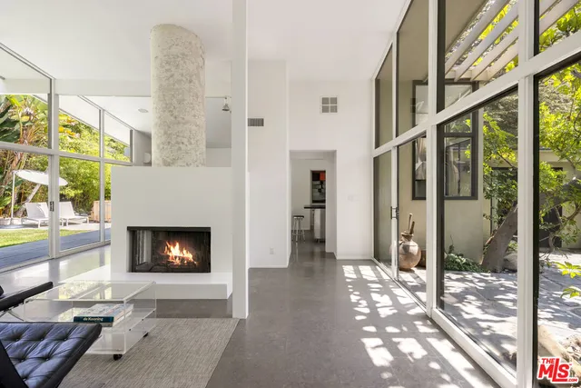 $12,500 | 30611 Las Estrellas Drive, Malibu, CA 90265