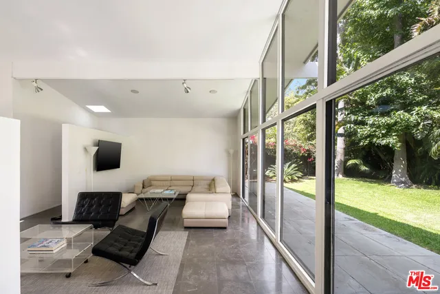 $12,500 | 30611 Las Estrellas Drive, Malibu, CA 90265