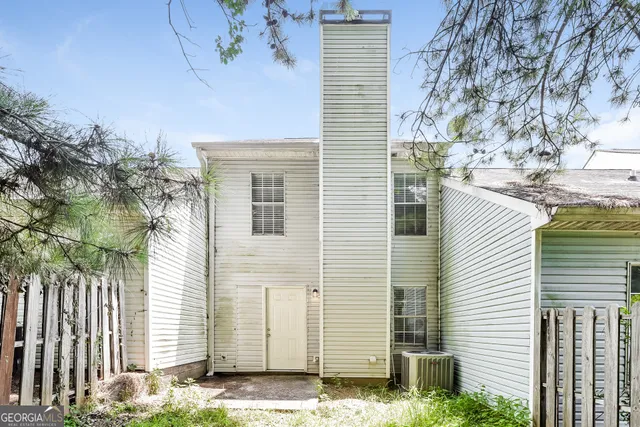 $1,440 | 5963 Sherwood Trace, Lithonia, GA 30038