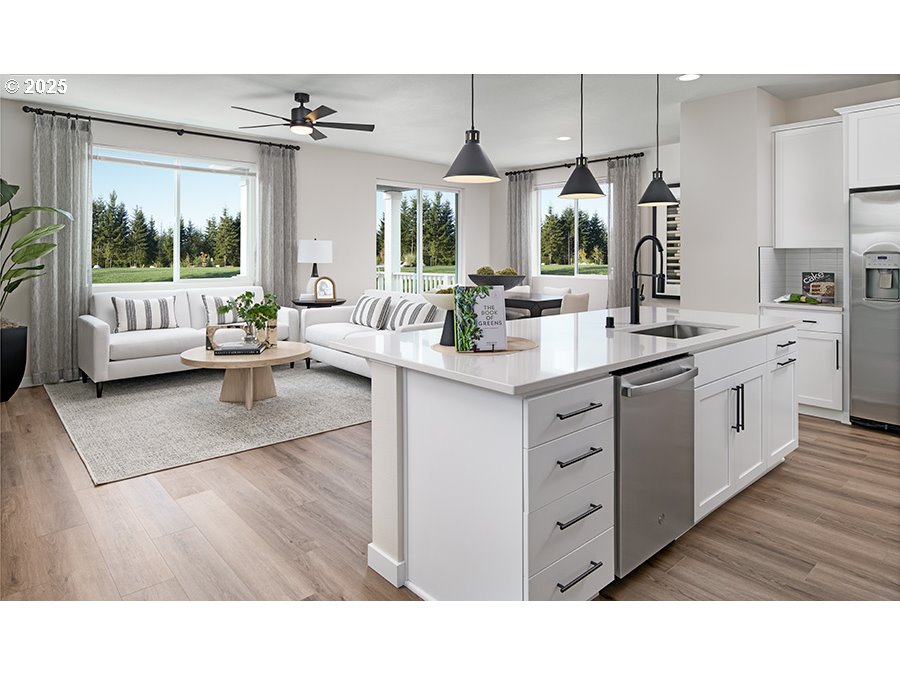 1023 Northwest 178th Street Ridgefield, WA 98642 - Photo 2 of 31 Gallery Image 2