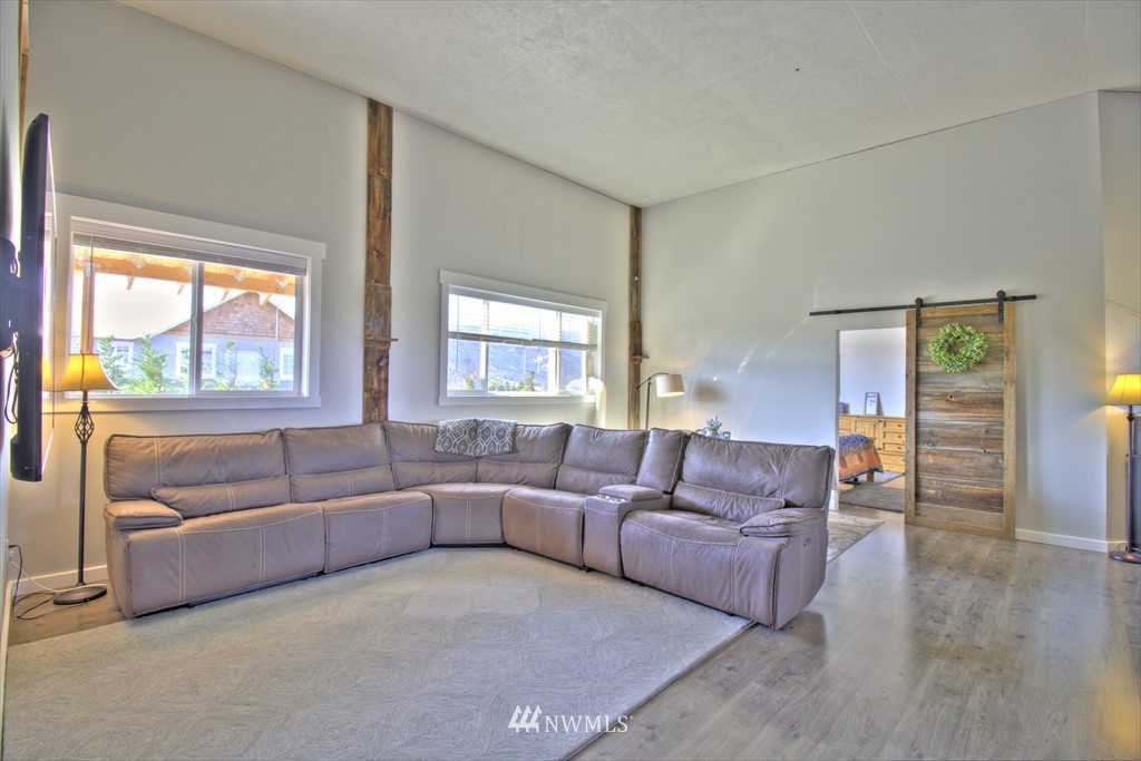 4265 Jim Smith Road Wenatchee, WA 98801 - Photo 18 of 40 Gallery Image 18