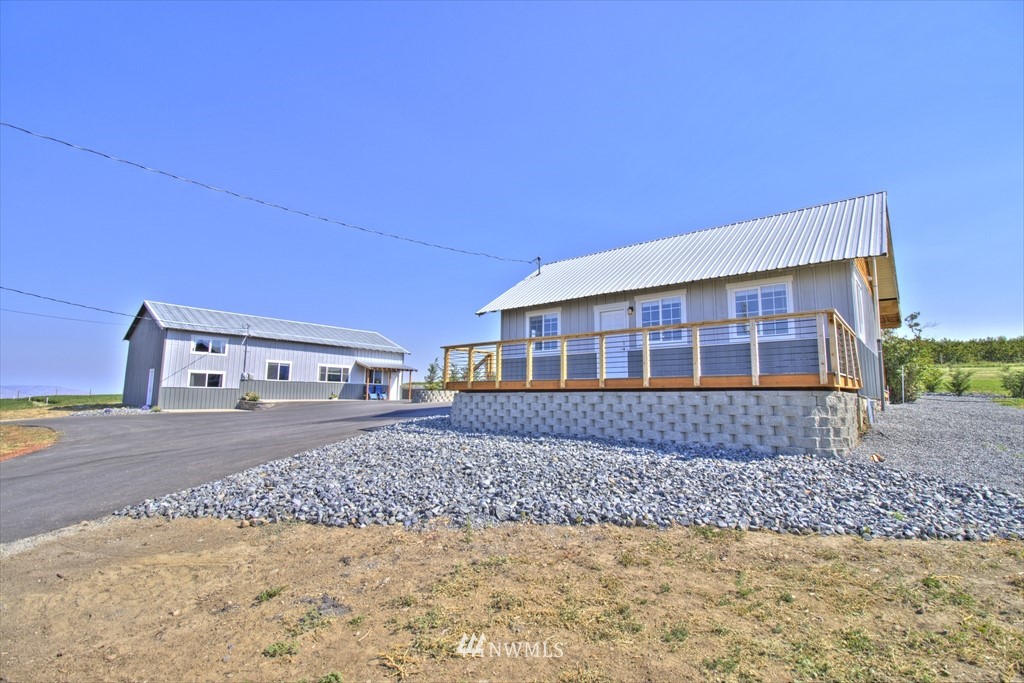 4265 Jim Smith Road Wenatchee, WA 98801 - Photo 34 of 40 Gallery Image 34