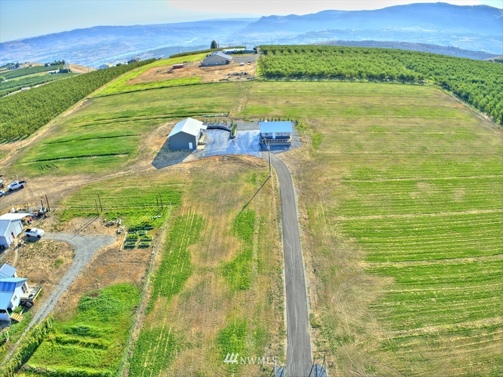 4265 Jim Smith Road Wenatchee, WA 98801 - Photo 35 of 40 Gallery Image 35