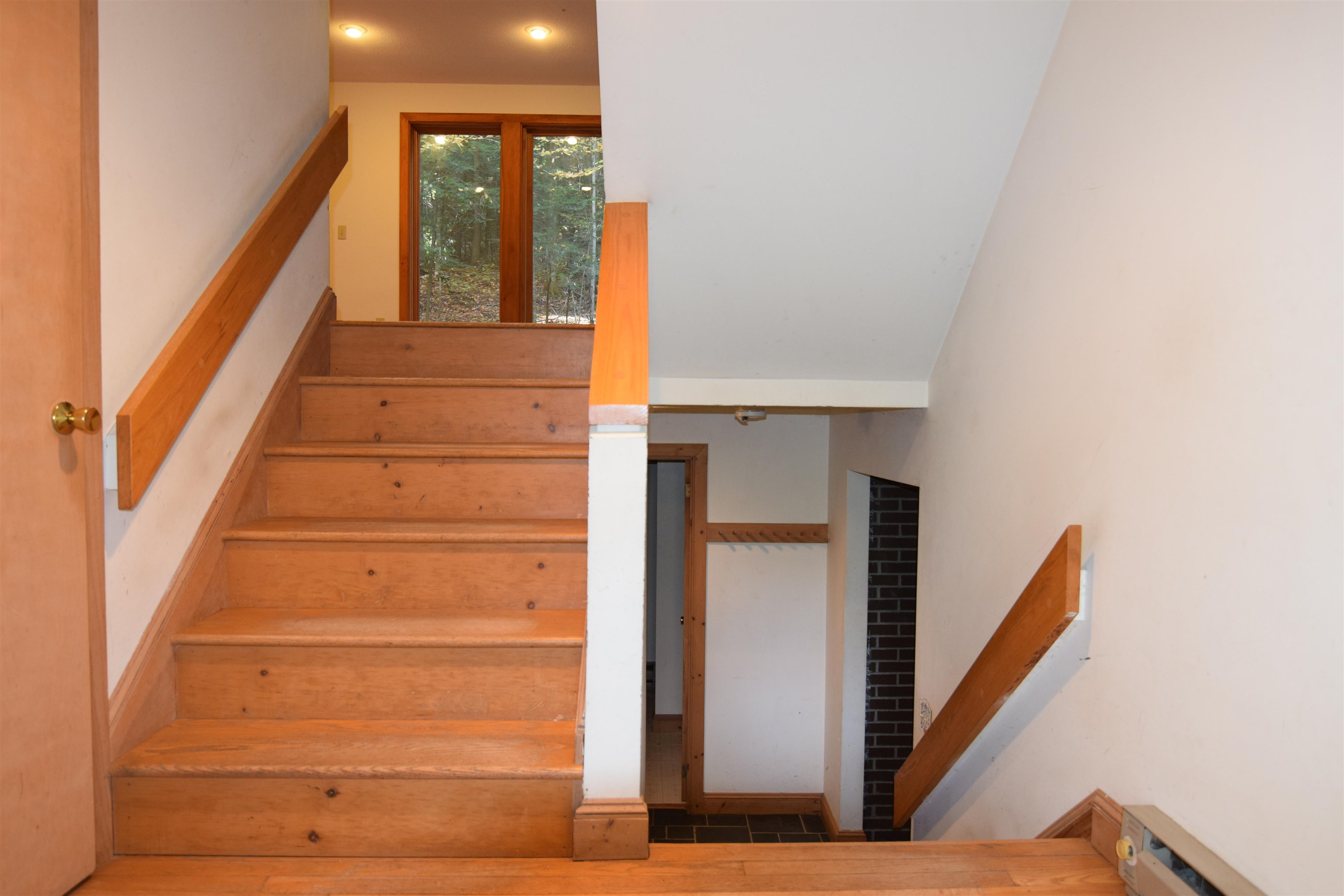 32 Low Road Hanover, NH 03755 - Photo 4 of 41