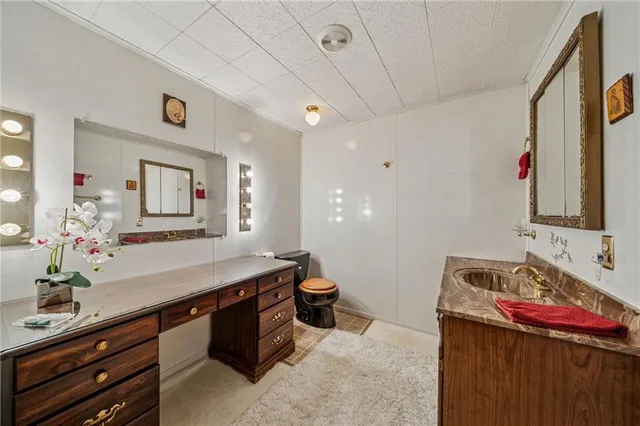 a view of a entryway door of the house