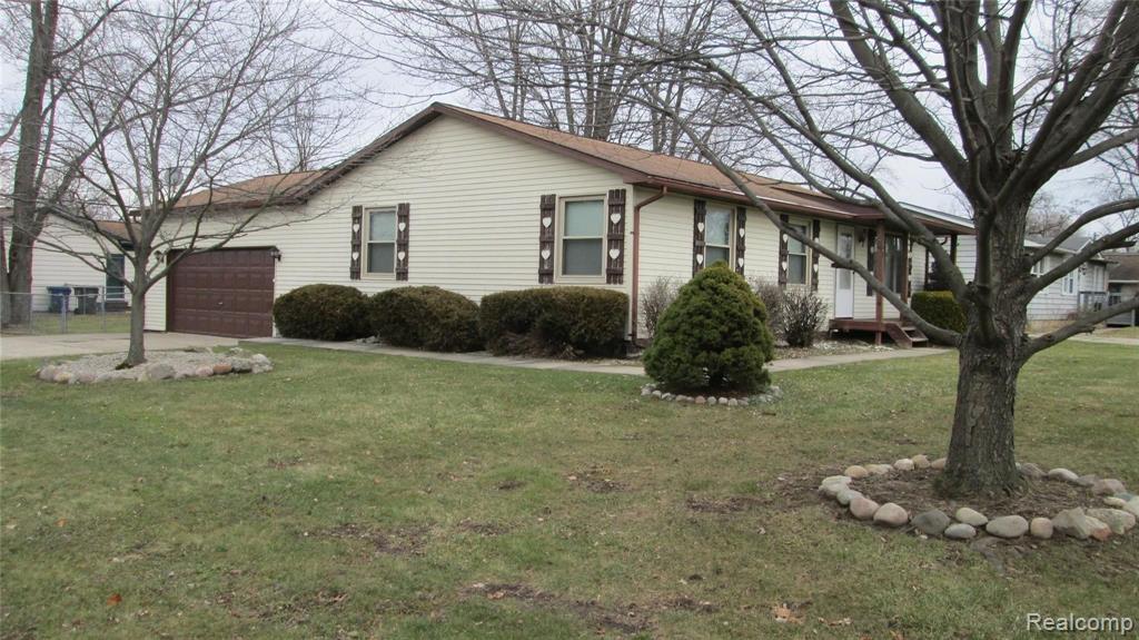1690 South Boulevard Rochester, MI 48309 - Photo 3 of 24