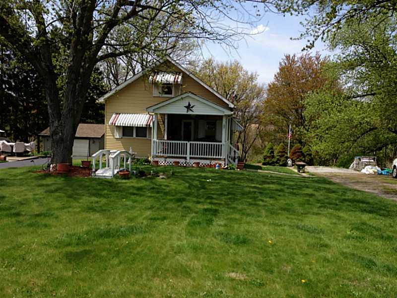 3303 Heights Road Aliquippa, PA 15001 - Photo 1 of 21 Exterior Front.